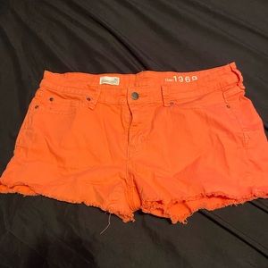 Gap shorts